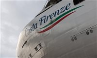 Costa realiza cerimônia de flutuação do Costa Firenze Costa realiza cerimônia de flutuação do Costa Firenze
