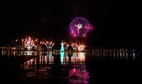 Árvore de Natal de 70 metros é inaugurada na Lagoa (RJ) Árvore de Natal de 70 metros é inaugurada na Lagoa (RJ)