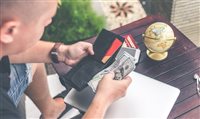 CNC: Número de brasileiros endividados cai em janeiro CNC: Número de brasileiros endividados cai em janeiro