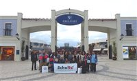 Outlet e tuk tuks encerram fam da Schultz em Portugal Outlet e tuk tuks encerram fam da Schultz em Portugal