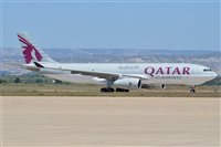Qatar Airways doará 100 mil bilhetes a profissionais de saúde