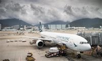 Cathay Pacific suspende voos para Japão durante mês de março
