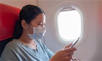 EUA dobram multas para pessoas sem máscara em aviões