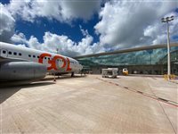 Gol estreia o Boeing 737-800 no aeroporto de Cascavel (PR)
