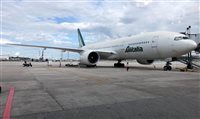 Alitalia opera voos cargueiros para BH com vacinas contra meningite Alitalia opera voos cargueiros para BH com vacinas contra meningite