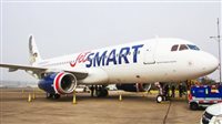 JetSmart inaugura rota Santiago-Montevidéu