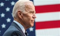 Joe Biden revoga veto de Trump a imigrantes