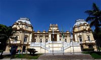 Rio de Janeiro reabre palácios para visitação aos sábados
