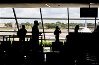 Atrasos e cancelamentos de voos afetaram 24 mil paxs na Páscoa