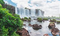 Chuvas interditam passarela nas Cataratas do Iguaçu