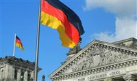 Alemanha planeja restrições para residentes não vacinados
