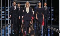 Iberia apresenta uniformes da estilista Teresa Helbig e novo serviço