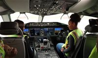 United Airlines promove Girls in Aviation Day no Brasil