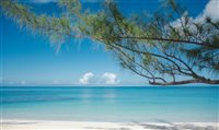 Bahamas eliminam teste de entrada para todos os visitantes