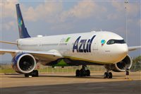 Azul lança novos voos para atender a temporada de férias