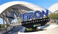 Confira detalhes e fotos da nova atração de Tron no Magic Kingdom