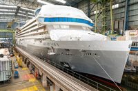 Tomas Perez conhece novos navios da Silversea Cruises