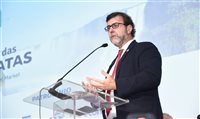 Acordo para aumentar rotas internacionais é assinado em Brasília Acordo para aumentar rotas internacionais é assinado em Brasília