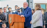 Lula sanciona lei que garante igualdade salarial entre homens e mulheres
