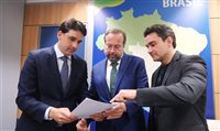 Preço do querosene de aviação é tema de debate entre ministérios Preço do querosene de aviação é tema de debate entre ministérios