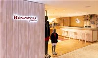 Fairmont Rio inaugura primeira loja Reserva Praia, com itens exclusivos Fairmont Rio inaugura primeira loja Reserva Praia, com itens exclusivos