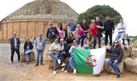 De leste a oeste, Flot descobre Argélia com agentes de viagens; fotos