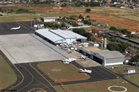Aeroportos de Uberlândia, Uberaba e Montes Claros serão renovados Aeroportos de Uberlândia, Uberaba e Montes Claros serão renovados