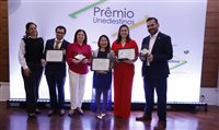 CVBs de São Paulo e Curitiba são reconhecidos com Prêmio Unedestinos CVBs de São Paulo e Curitiba são reconhecidos com Prêmio Unedestinos