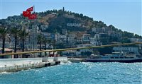 Kusadasi, na Turquia, recebe Kusadasi, na Turquia, recebe