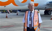 Comandante da Gol de 79 anos recebe homenagem ao operar seu último voo Comandante da Gol de 79 anos recebe homenagem ao operar seu último voo