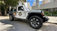 Uber e Universal Pictures recriam jipe de Uber e Universal Pictures recriam jipe de