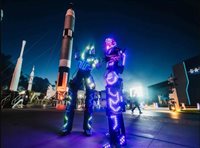 Kennedy Space Center retoma evento noturno com DJs e observação de planetas Kennedy Space Center retoma evento noturno com DJs e observação de planetas