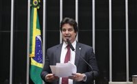 Comissão da Câmara aprova emprego no Turismo para quem recebe Bolsa Família Comissão da Câmara aprova emprego no Turismo para quem recebe Bolsa Família
