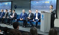 Novo diretor-presidente da Anac toma posse com missão de recompor orçamento da agência Novo diretor-presidente da Anac toma posse com missão de recompor orçamento da agência