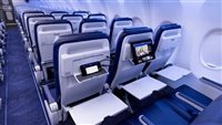 Southwest Airlines revela novo interior de cabine com assentos redesenhados Southwest Airlines revela novo interior de cabine com assentos redesenhados