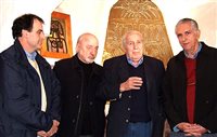 Abavianos são recebidos por poeta uruguaio