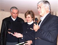 Abav homenageia gerente do Mantra, em Punta