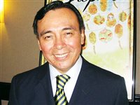 Josué Meza volta ao Brasil e cuida da Am. Latina 