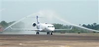 Pluna batiza aeronave em chegada a Foz do Iguaçu (PR)