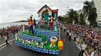 Parada Disney atrai 350 mil pessoas em Copacabana