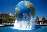 Tokyo Disney Resort fecha por tempo indeterminado