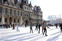 Patine de graça em Paris (França) até 16 de março