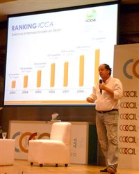 Eduardo Sanovicz palestra sobre eventos no Cocal