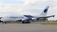 A380 da Malaysia Airlines tem nova pintura; veja