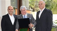 SAA premia 21 maiores vendedores de 2011; confira