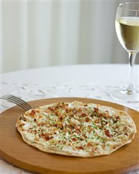 Festival de “pizza alemã” agita restaurante Weinstube (SP)