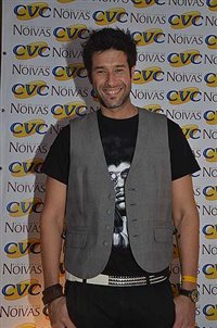CVC leva famosos ao musical Rock in Rio; veja fotos
