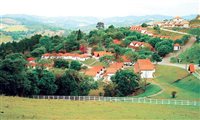 Hotel Estância Atibainha (SP) lança day camping escolar com biólogo