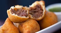 RECEITA: coxinha paulistana com recheio de rabada 