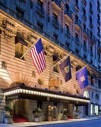 Confira fotos do hotel St. Regis New York (EUA) renovado